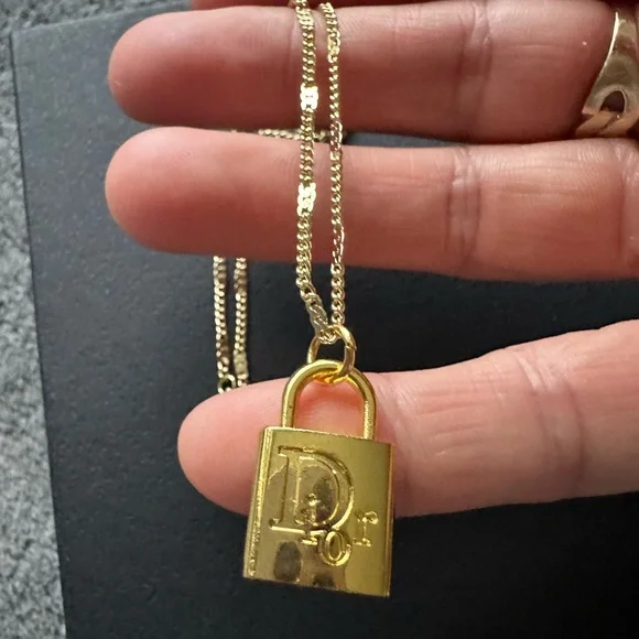 DIOR Lock 🔒 charm/pendant 15 MM BRIGHT GOLD DOUBLE SIDED
